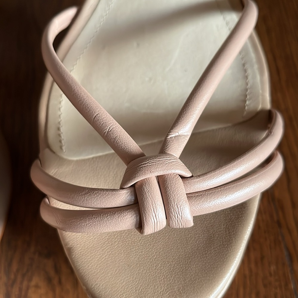 SCHUTZ Kelsie Platform - Picture 9 of 10